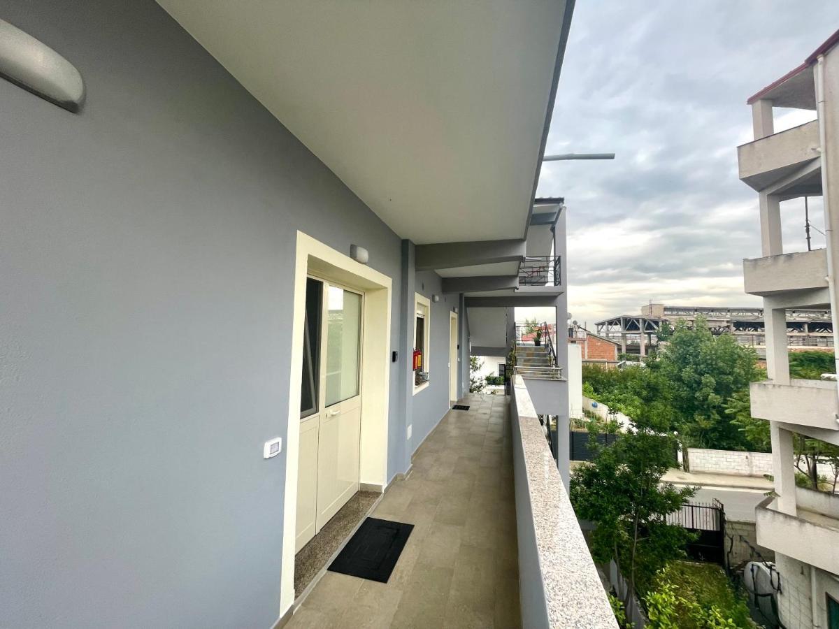Lumturi Resident Lägenhet Durrës Exteriör bild