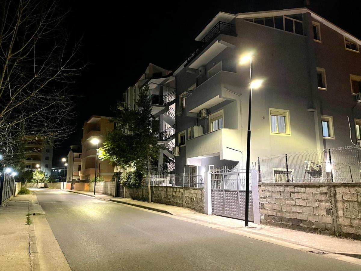 Lumturi Resident Lägenhet Durrës Exteriör bild