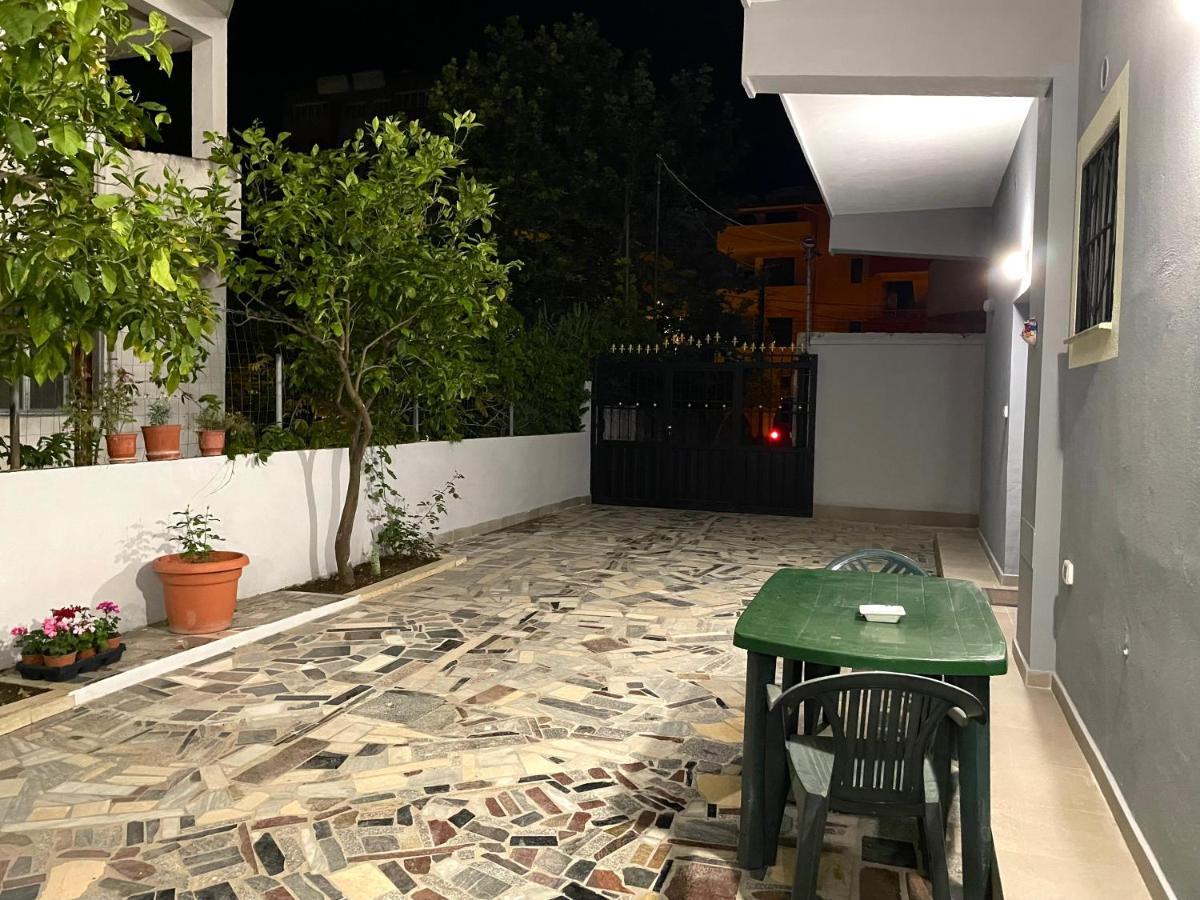 Lumturi Resident Lägenhet Durrës Exteriör bild