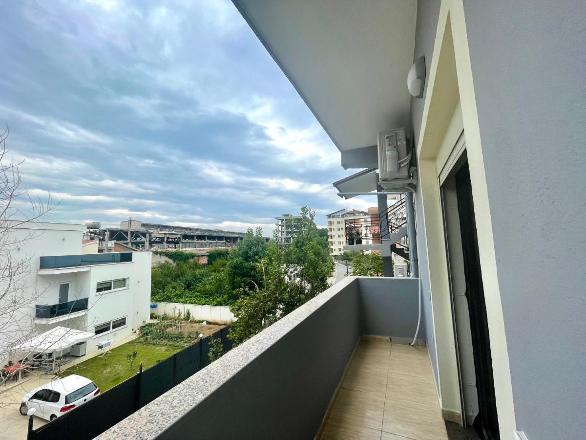 Lumturi Resident Lägenhet Durrës Exteriör bild